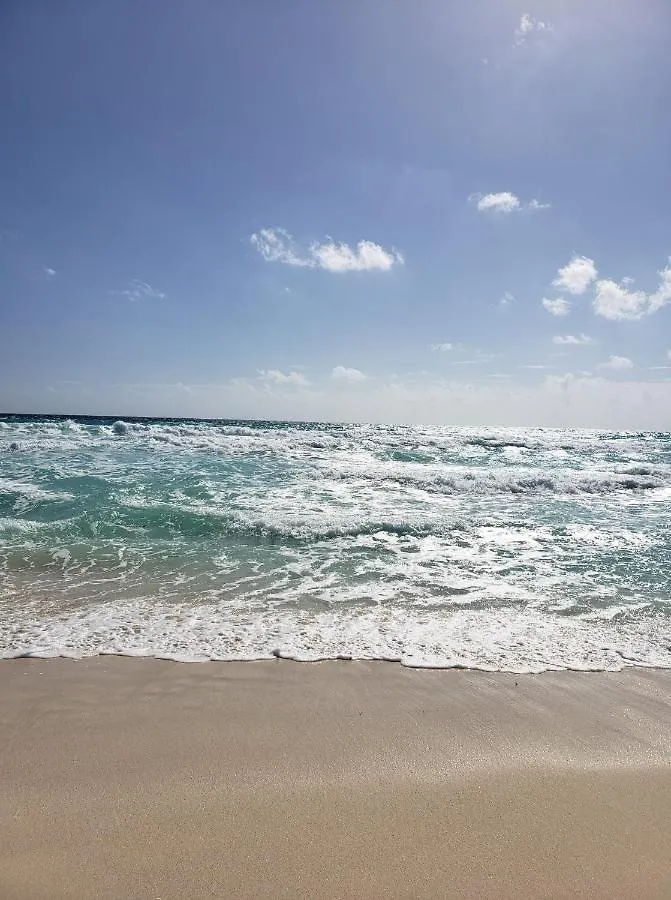 Aparthotel Ocean View Three Bedroom, Three Story Penthouse By The Beach Cancun Mexico
